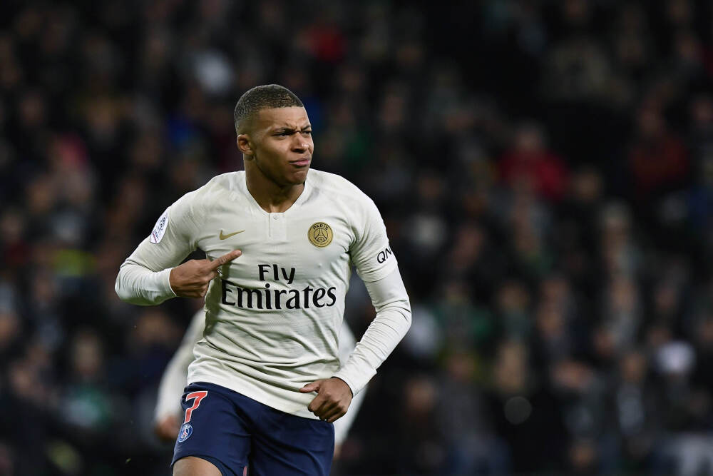 华为第六届“十大发明”公布：红枫原色影像、新一代性能SSD上榜